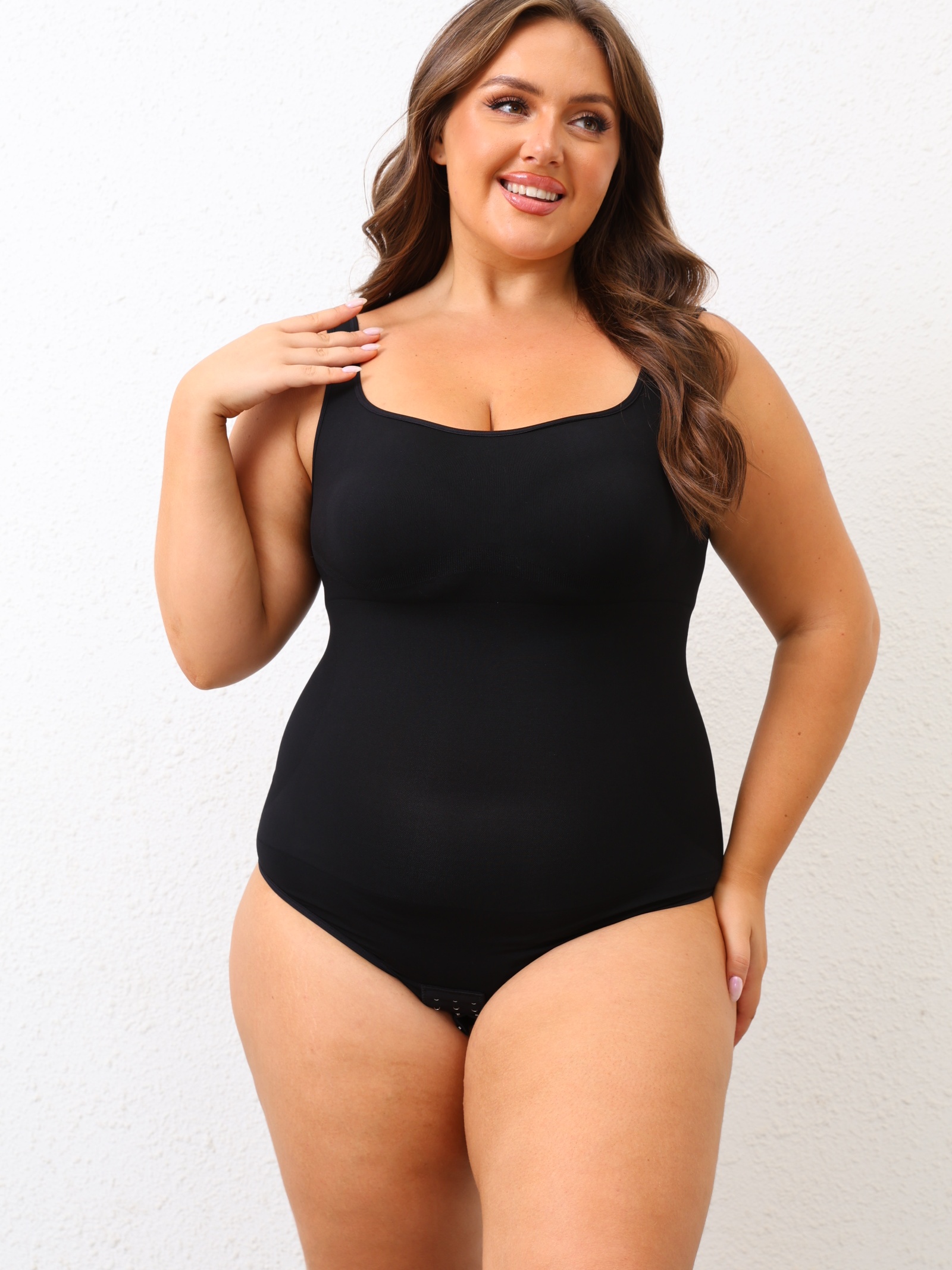 Seamless Underwear Women - Large size body sculpting one-piece hip-lifting