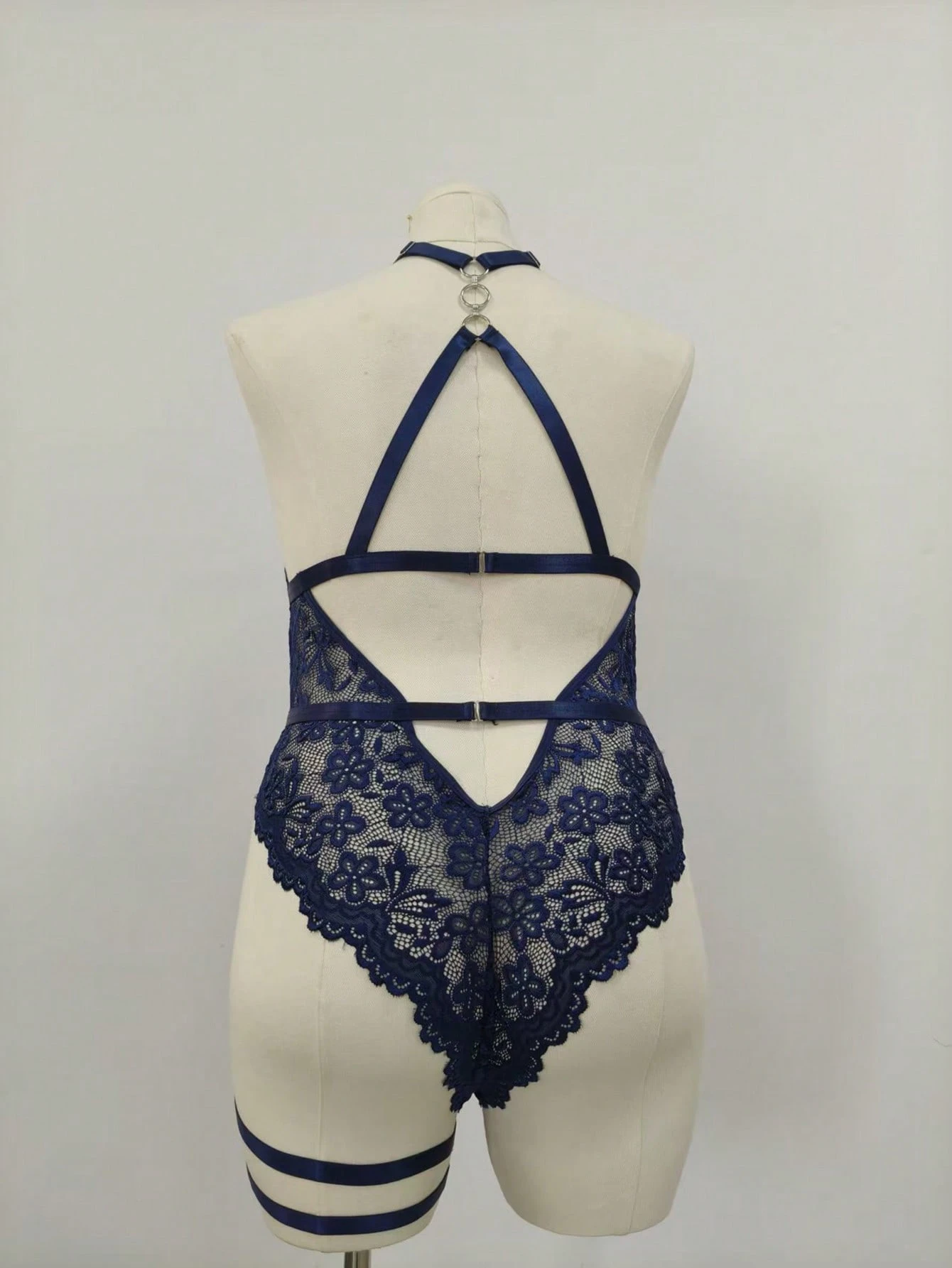 Blue Lace Wireless Bodysuit Wi – Garter Belt Set recenzja i cena