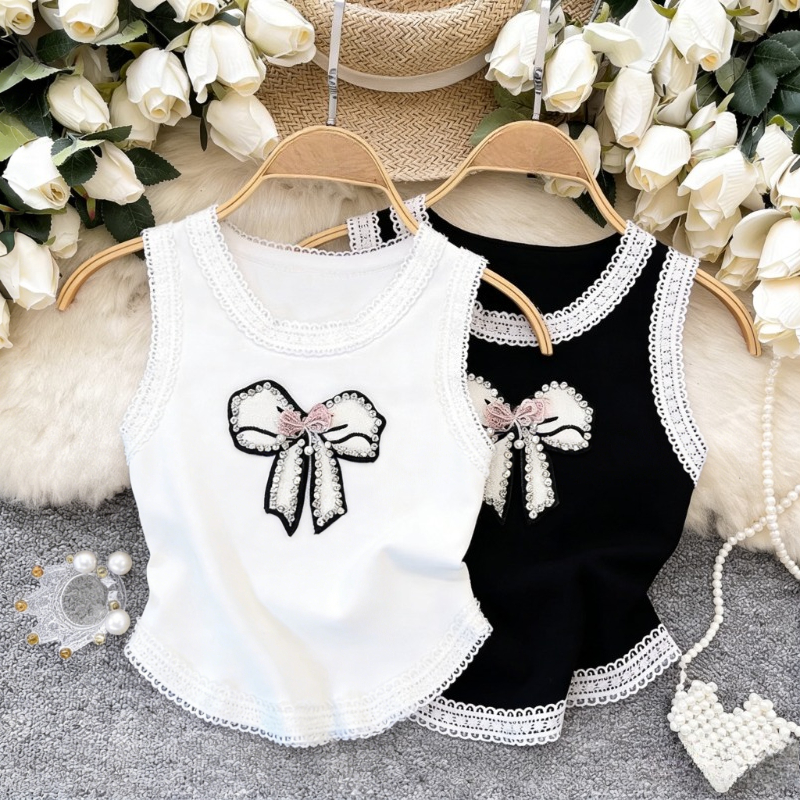 White Lace Trim Rhinestone Bow – Cami Top Lace recenzja i cena
